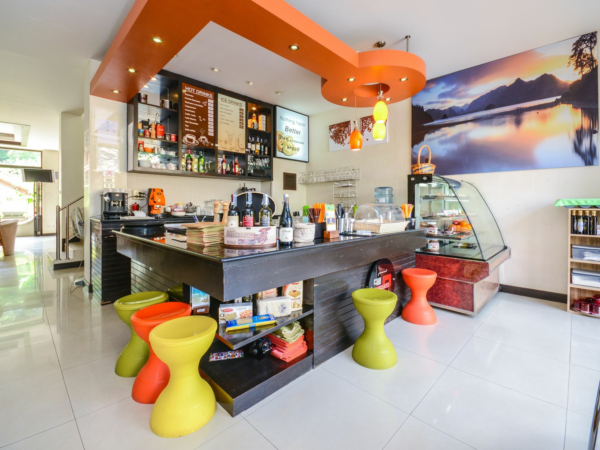 Enjoy'S Beach House & Cafe' Ban Karon Exterior foto